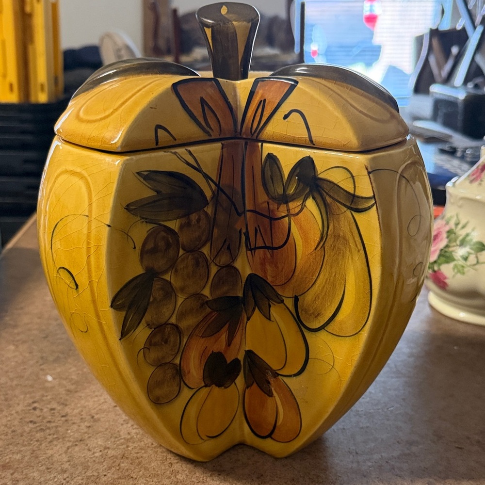 Vintage Yellow Fruit-Themed Ceramic Jar